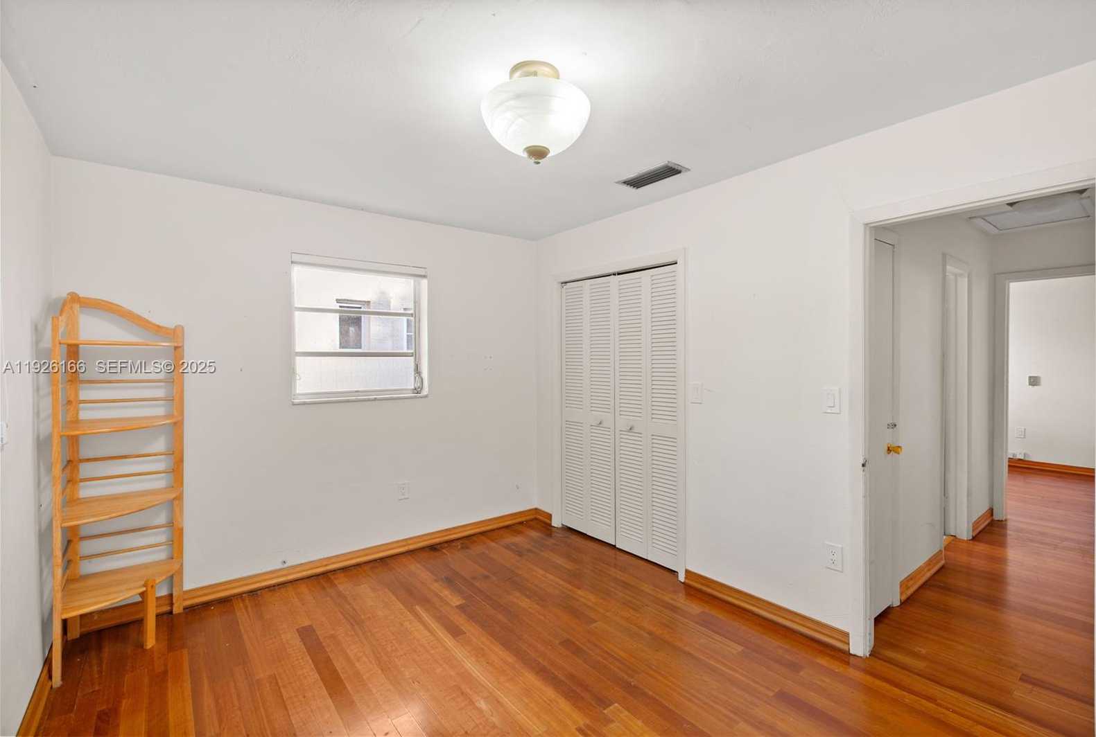 Small Image of 612 MINORCA AVE, Coral Gables Number 9