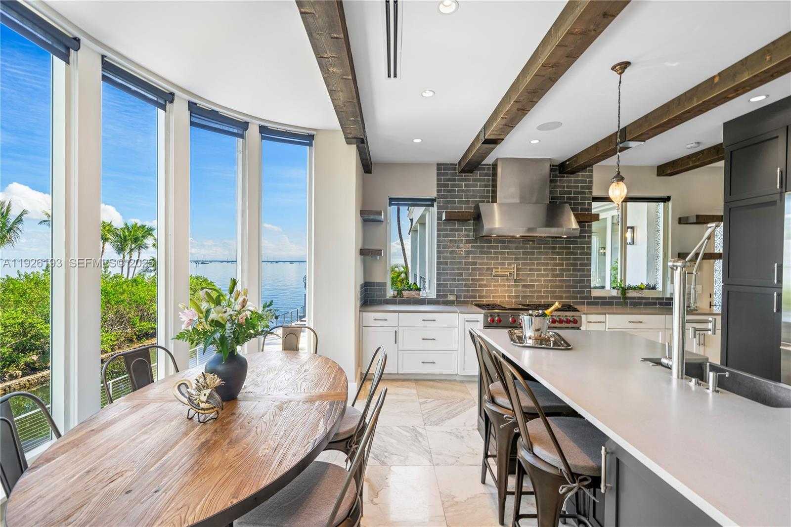 Small Image of 3333 POINCIANA AVE, Miami Number 19