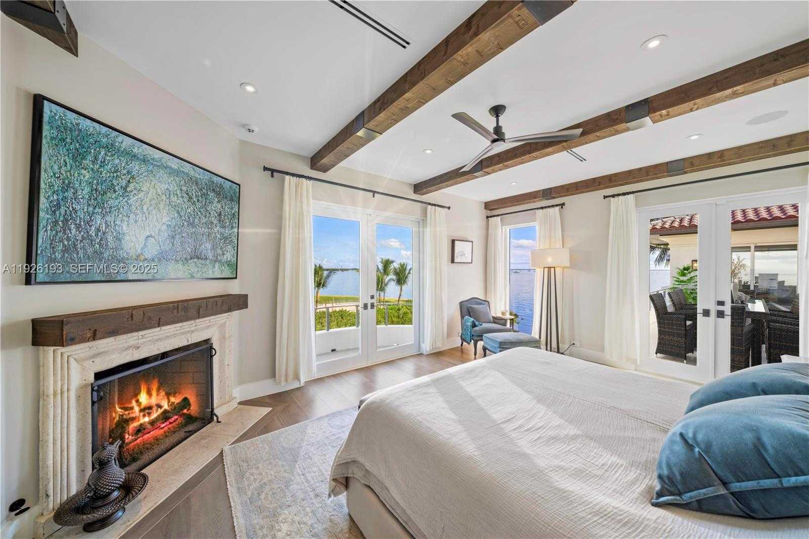 Small Image of 3333 POINCIANA AVE, Miami Number 25