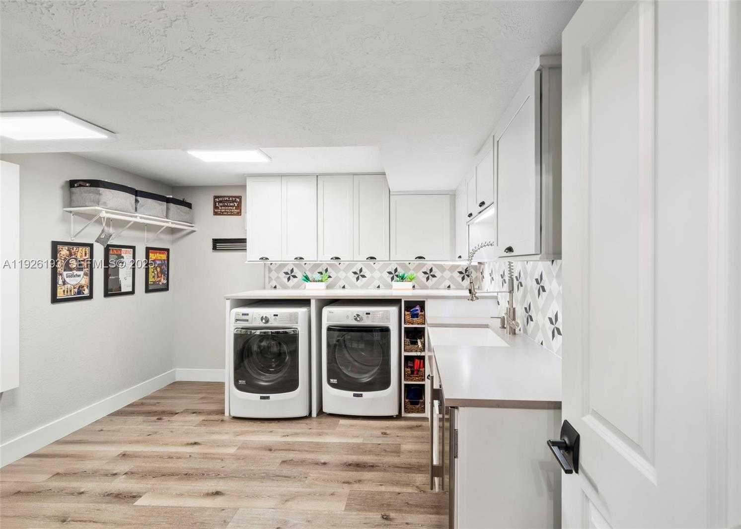 Small Image of 3333 POINCIANA AVE, Miami Number 41