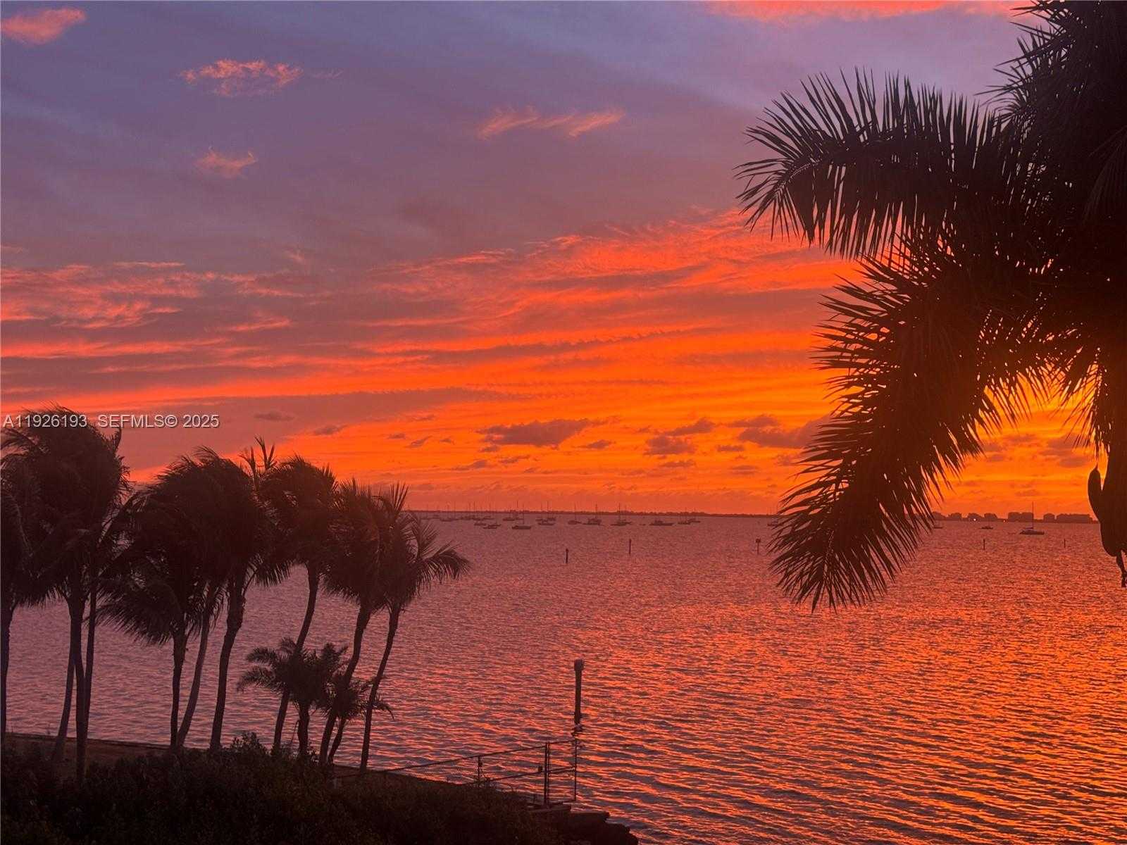 Small Image of 3333 POINCIANA AVE, Miami Number 46