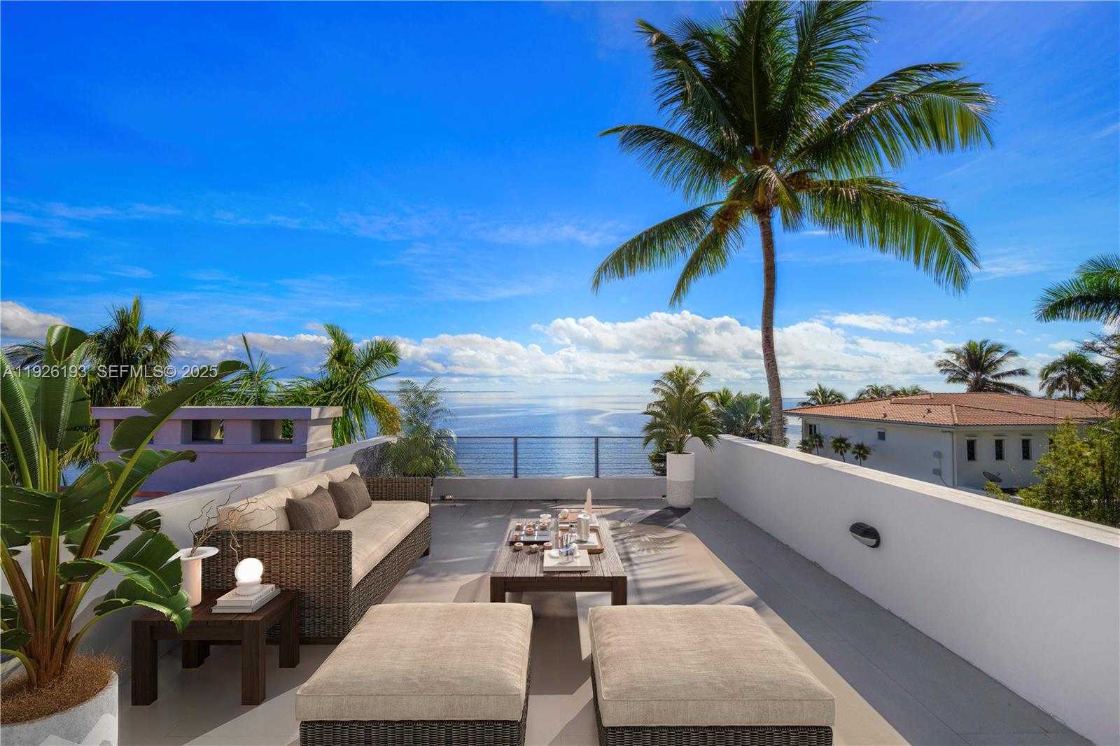 Small Image of 3333 POINCIANA AVE, Miami Number 6