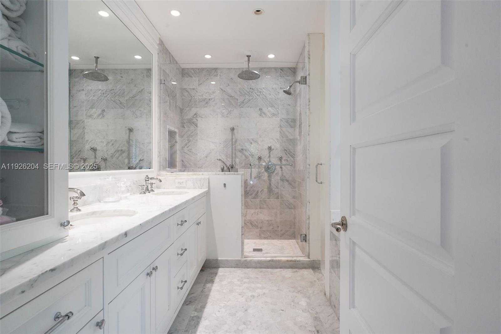 Small Image of 10121 EAST BROADVIEW DR, Bay Harbor Islands Number 11