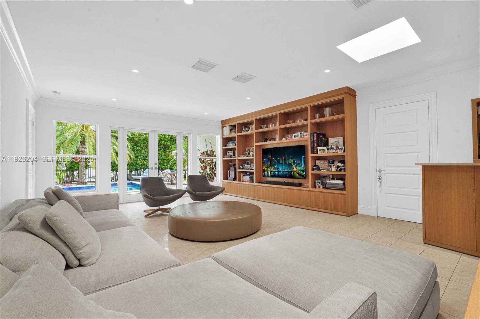 Small Image of 10121 EAST BROADVIEW DR, Bay Harbor Islands Number 13