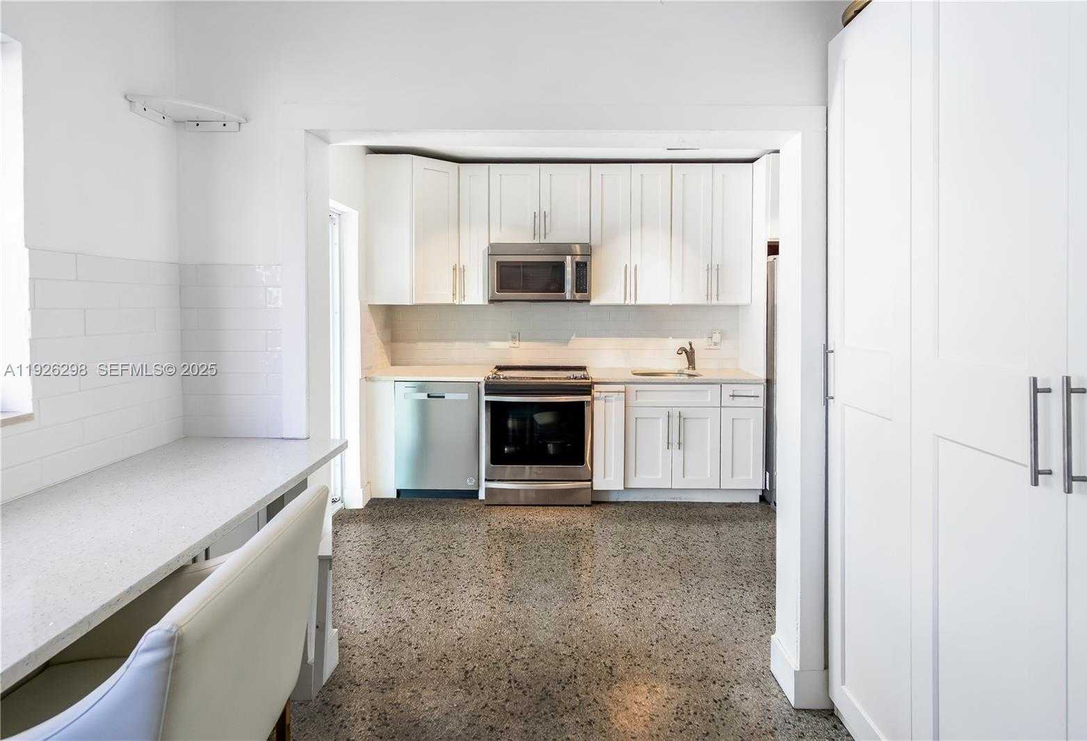 Small Image of 5300 NORTH WEST 1ST AVE, Oakland Park Number 6