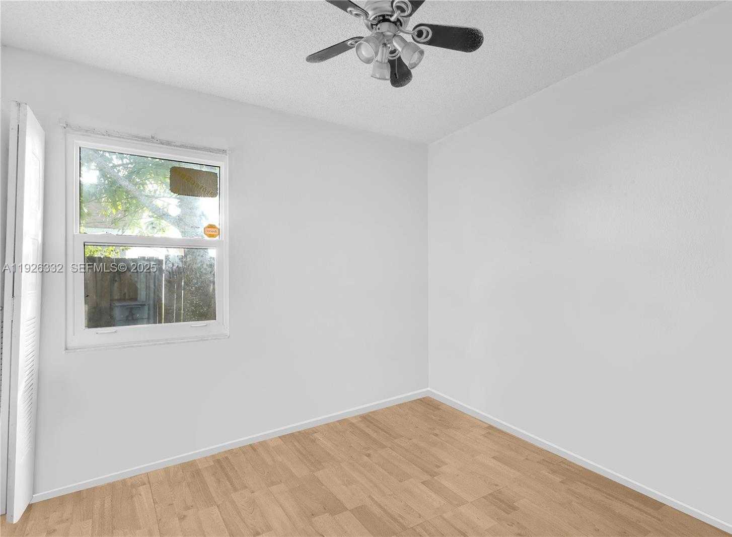 Small Image of 22882 MARKHAM WAY, Boca Raton Number 11