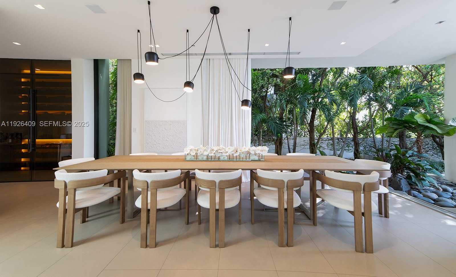 Small Image of 6480 ALLISON RD, Miami Beach Number 13