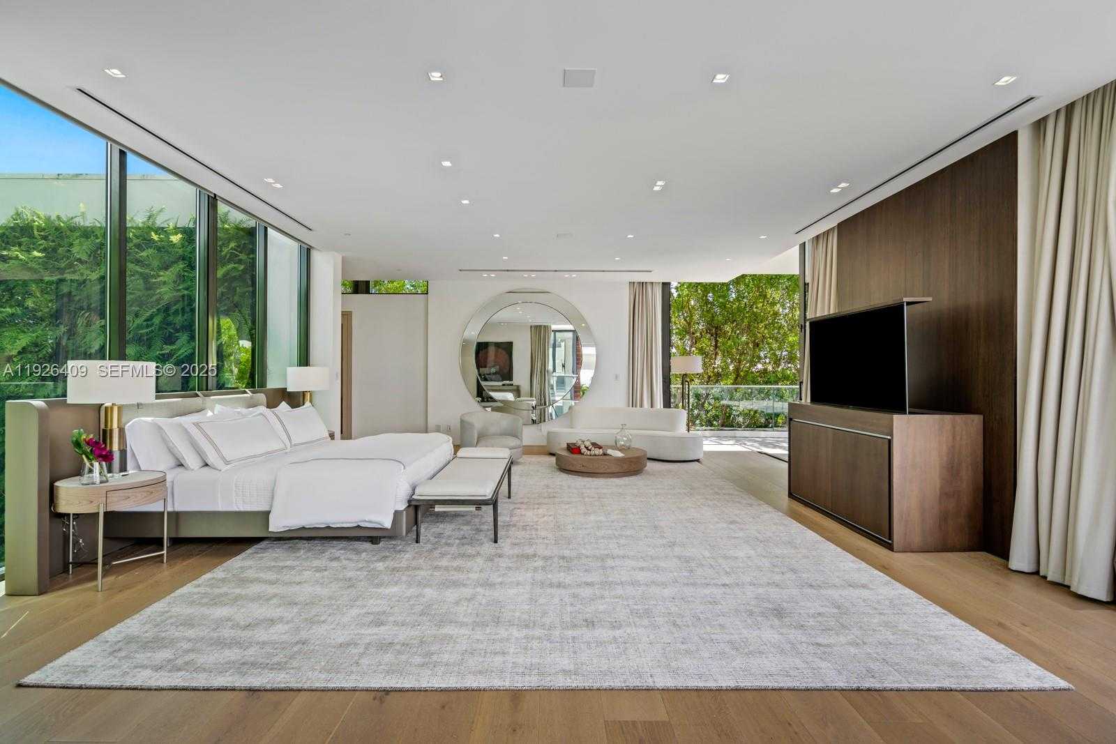 Small Image of 6480 ALLISON RD, Miami Beach Number 17