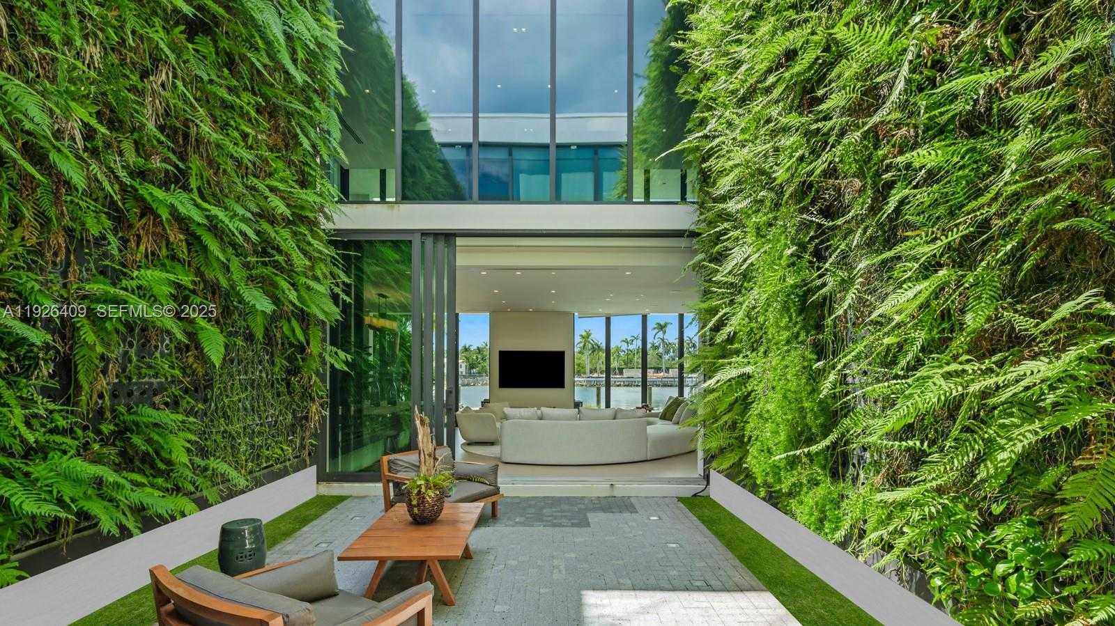 Small Image of 6480 ALLISON RD, Miami Beach Number 34