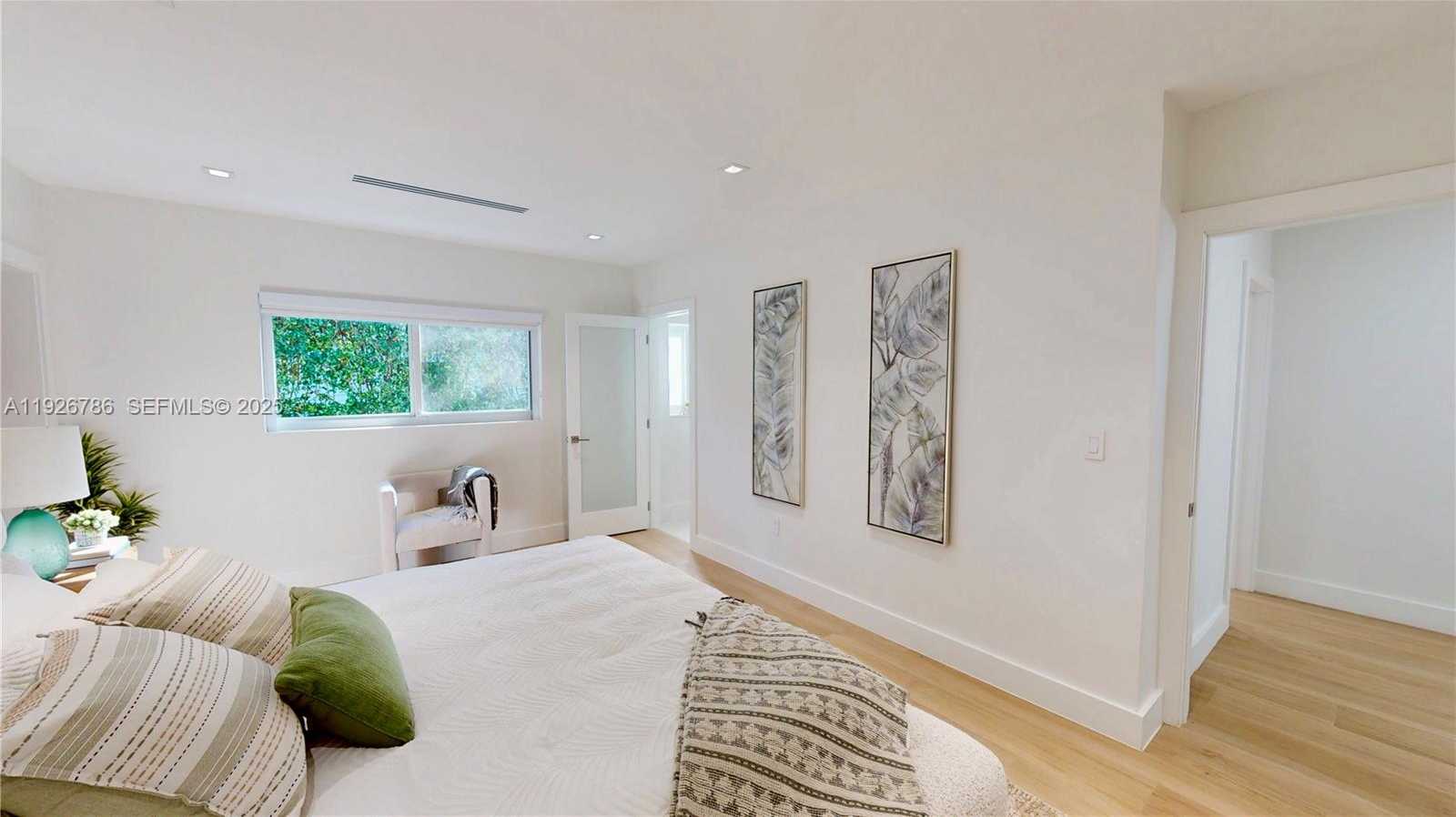 Small Image of 6011 MAYNADA ST, Coral Gables Number 17