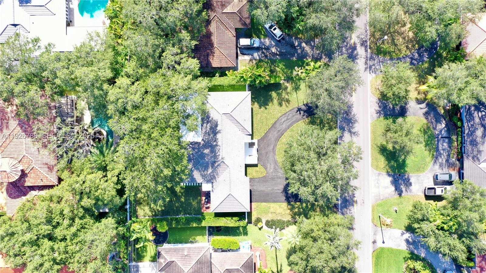 Small Image of 6011 MAYNADA ST, Coral Gables Number 30