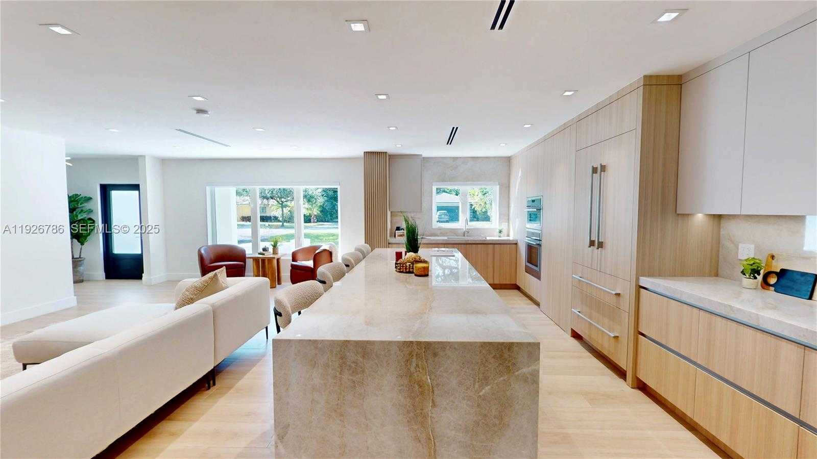 Small Image of 6011 MAYNADA ST, Coral Gables Number 9