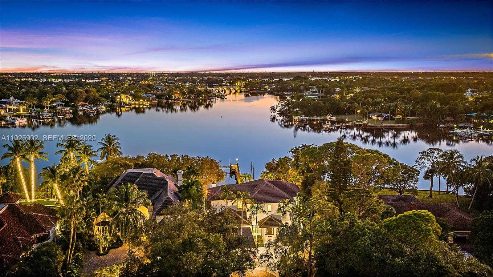 Small Image of 19651 RIVERSIDE DR, Jupiter Number 1