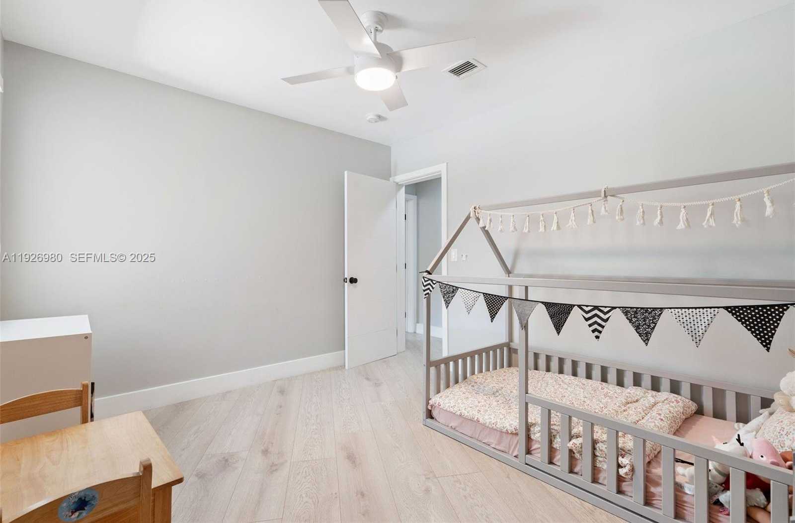 Small Image of 10650 NORTH EAST 11TH CT, Miami Shores Number 22