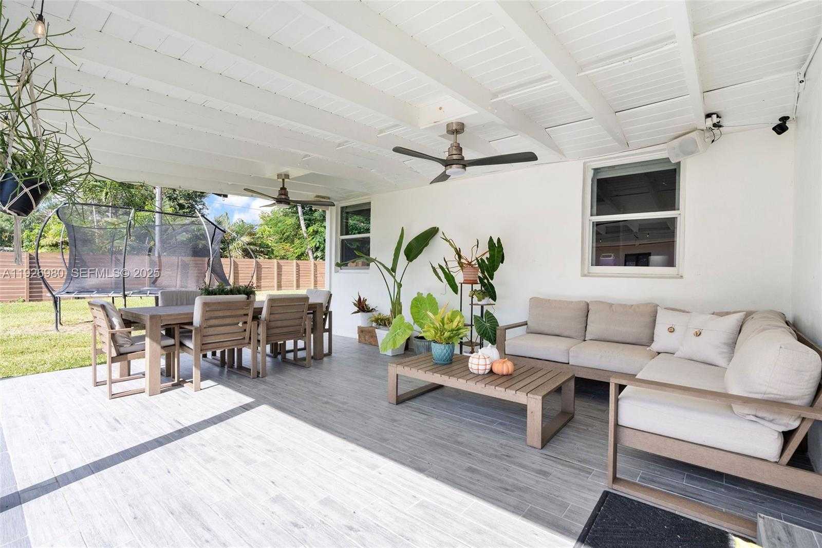 Small Image of 10650 NORTH EAST 11TH CT, Miami Shores Number 25