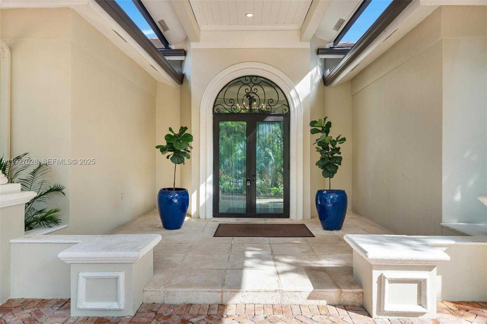 Small Image of 6890 SOUTH WEST 94TH ST, Pinecrest Number 19