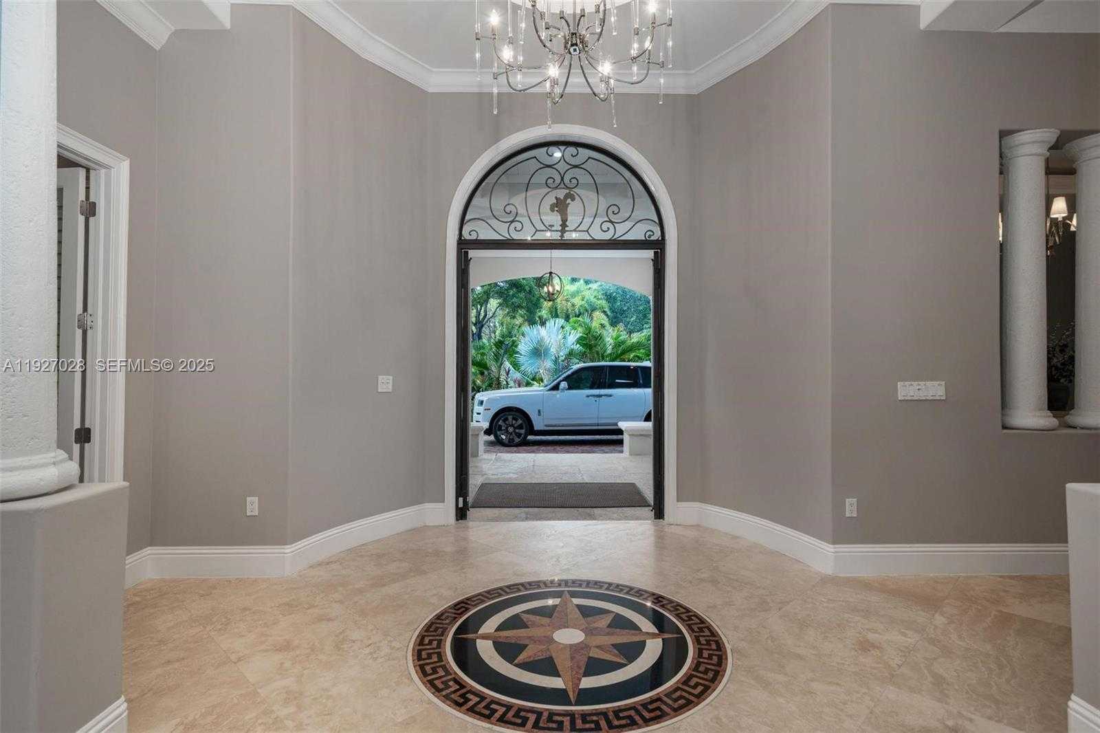 Small Image of 6890 SOUTH WEST 94TH ST, Pinecrest Number 21