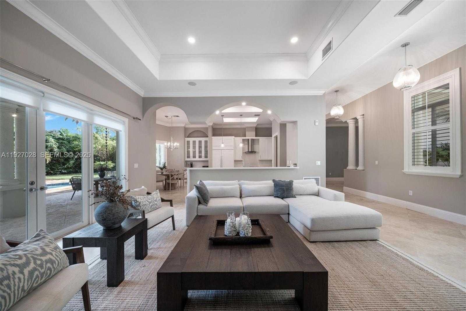 Small Image of 6890 SOUTH WEST 94TH ST, Pinecrest Number 34