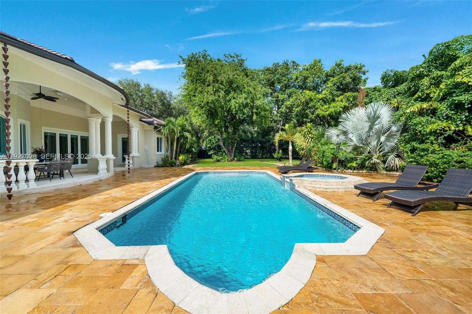 Small Image of 6890 SOUTH WEST 94TH ST, Pinecrest Number 36