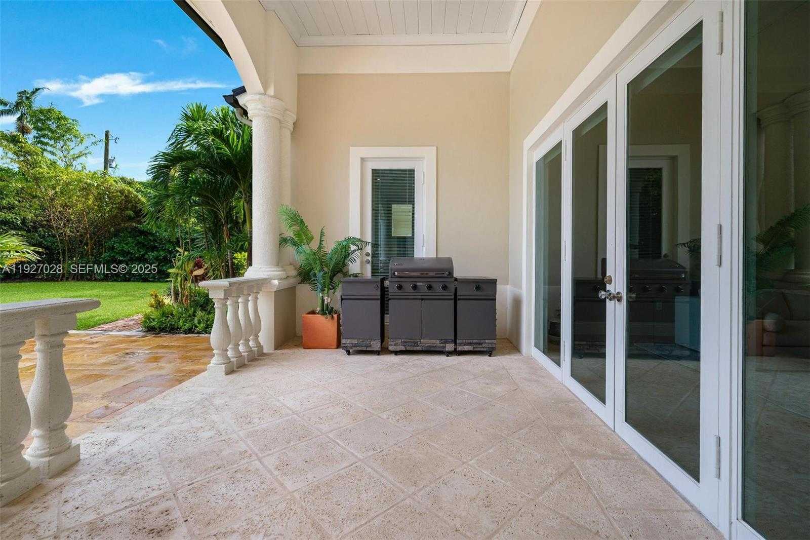 Small Image of 6890 SOUTH WEST 94TH ST, Pinecrest Number 39