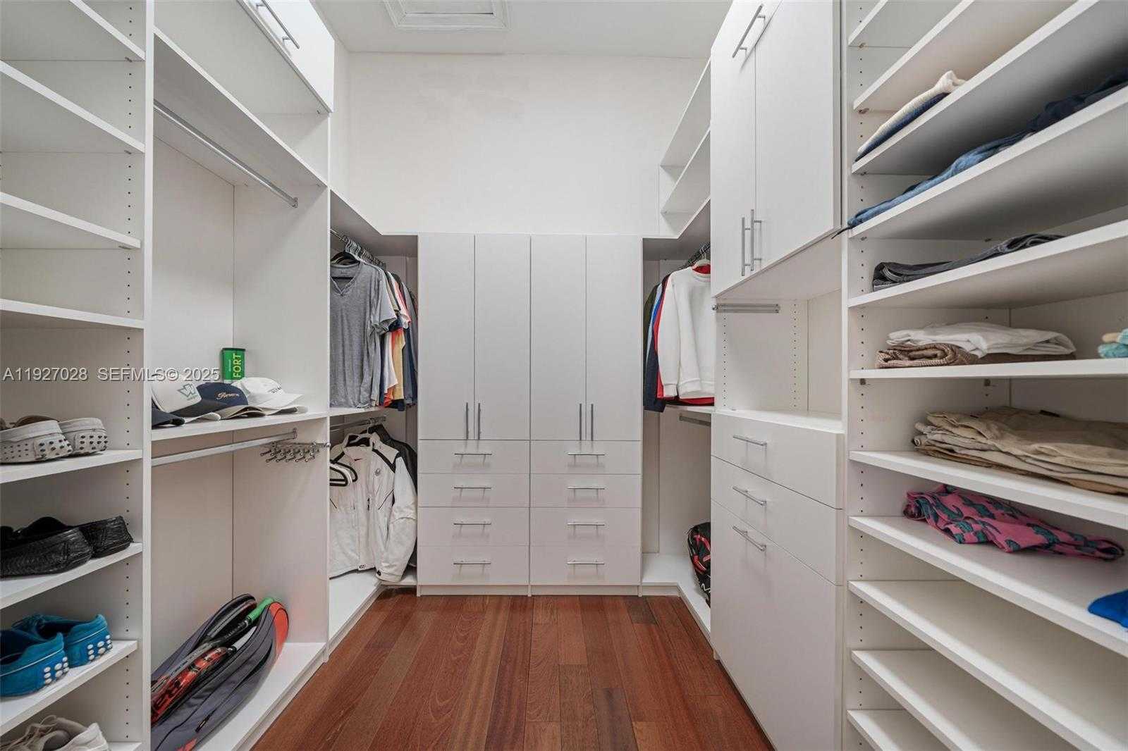 Small Image of 6890 SOUTH WEST 94TH ST, Pinecrest Number 55