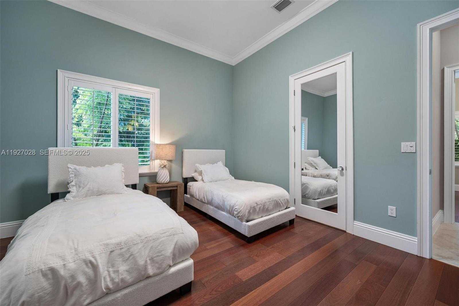 Small Image of 6890 SOUTH WEST 94TH ST, Pinecrest Number 63