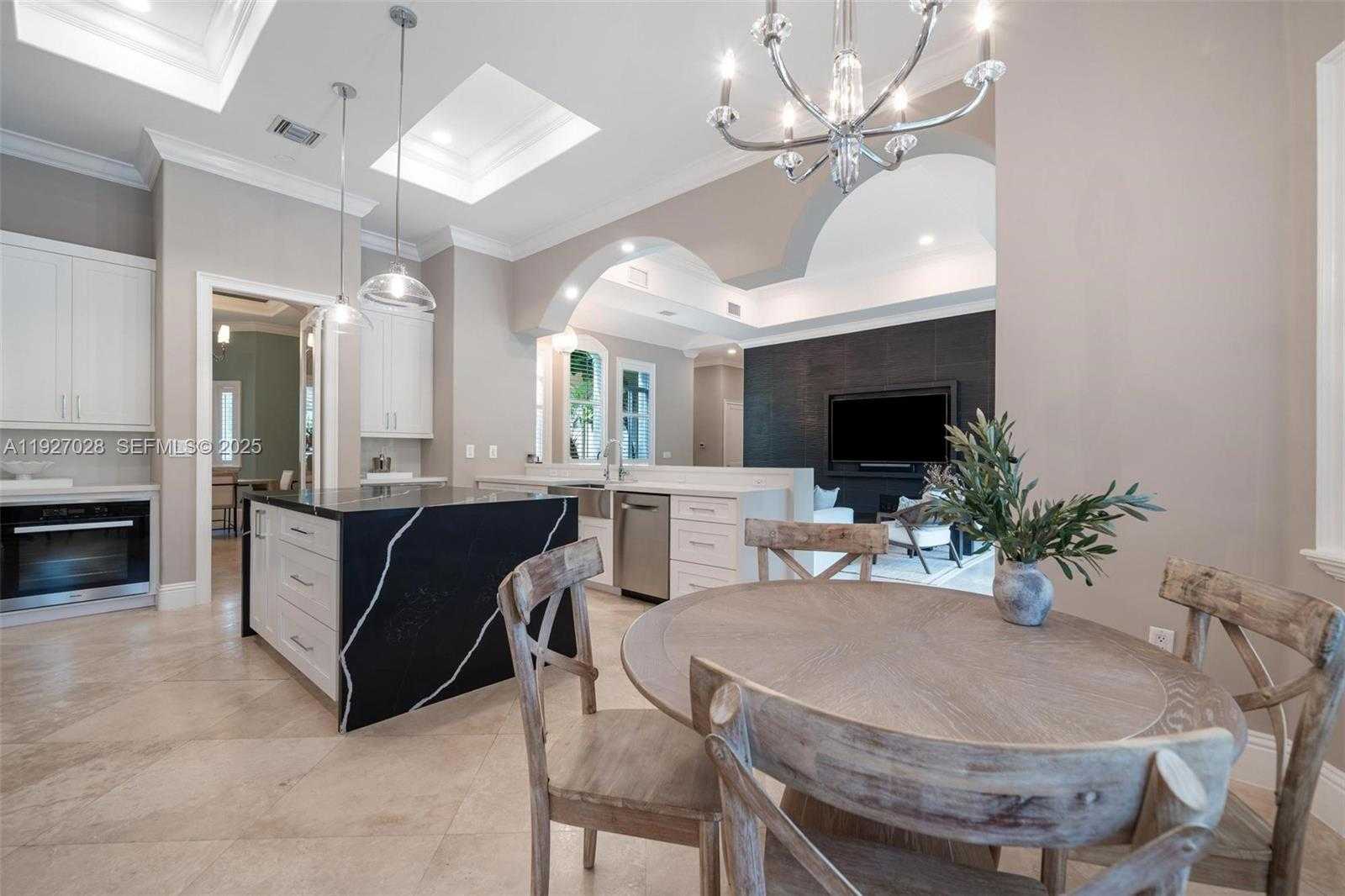 Small Image of 6890 SOUTH WEST 94TH ST, Pinecrest Number 8