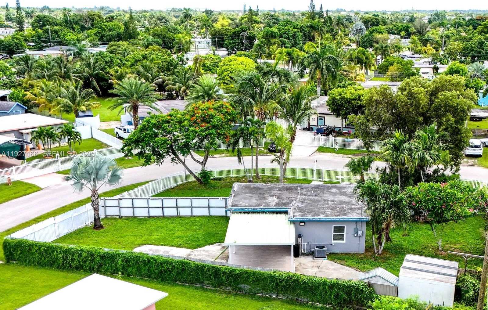 Small Image of 14920 GARFIELD DR, Homestead Number 26