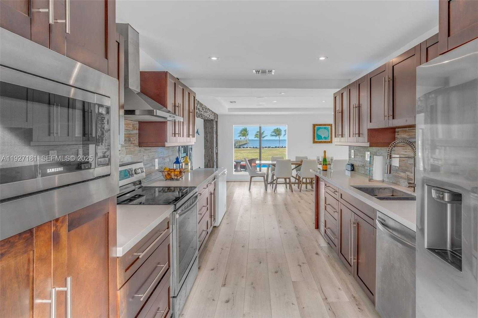 Small Image of 30468 OLEANDER BLVD, Big Pine Number 16