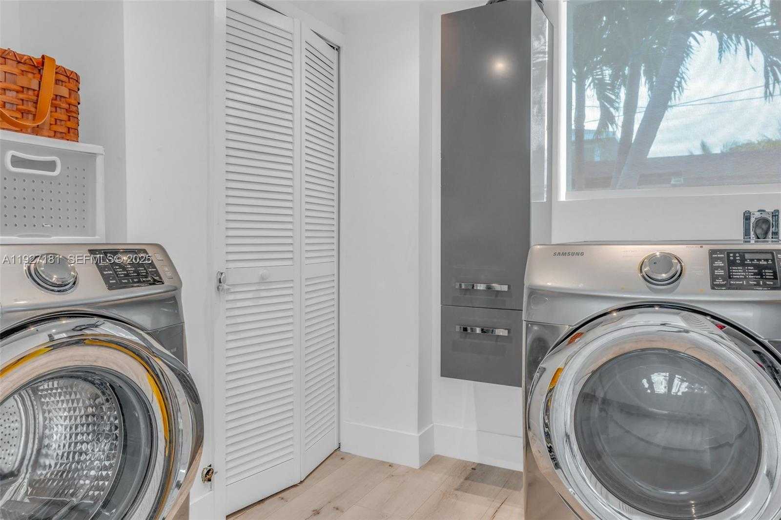 Small Image of 30468 OLEANDER BLVD, Big Pine Number 23