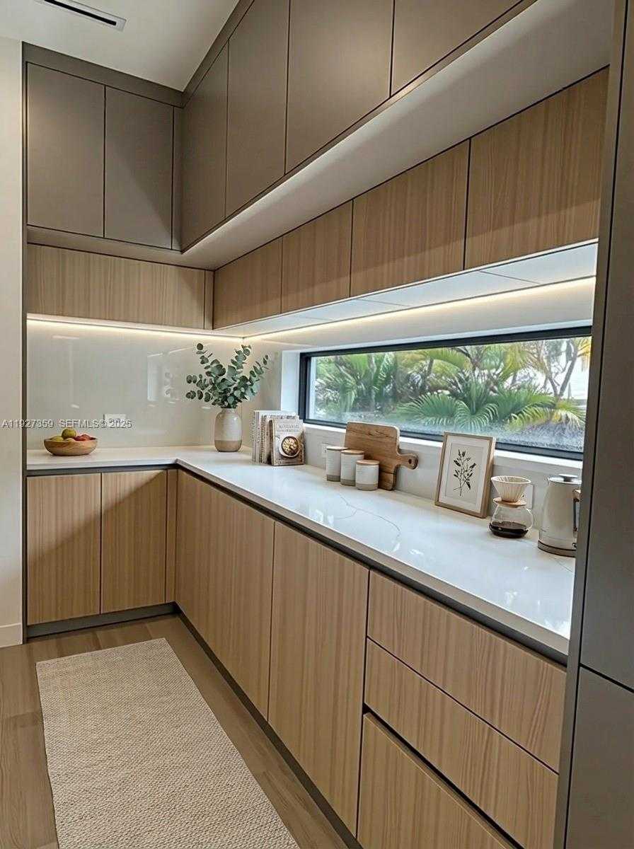 Small Image of 1729 NORTH EAST 16TH TER, Fort Lauderdale Number 17