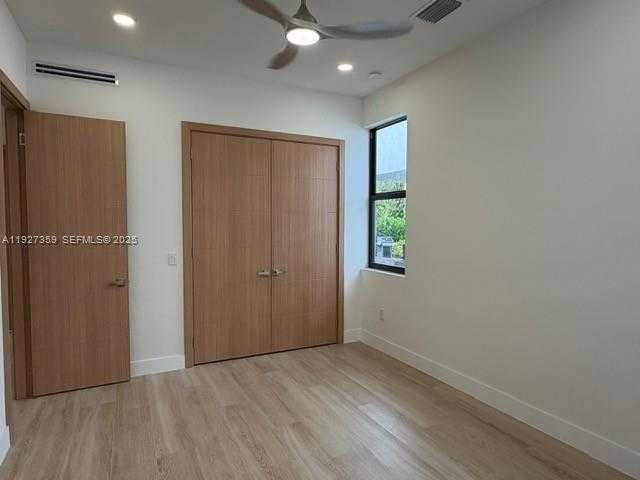 Small Image of 1729 NORTH EAST 16TH TER, Fort Lauderdale Number 31