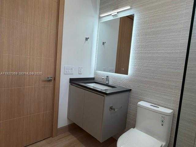 Small Image of 1729 NORTH EAST 16TH TER, Fort Lauderdale Number 36