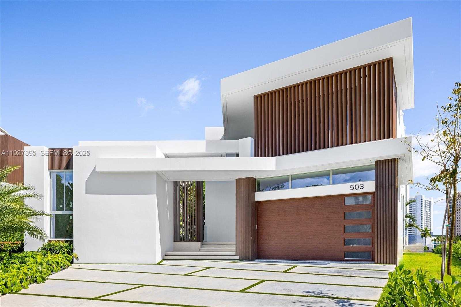 Small Image of 503 PALM DR, Hallandale Beach Number 6