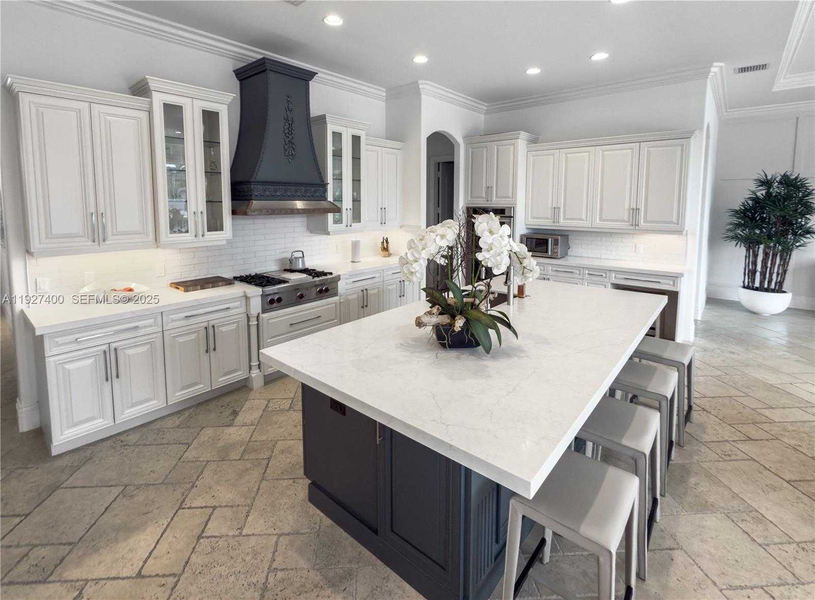 Small Image of 2320 NORTH EAST 34TH CT, Lighthouse Point Number 7