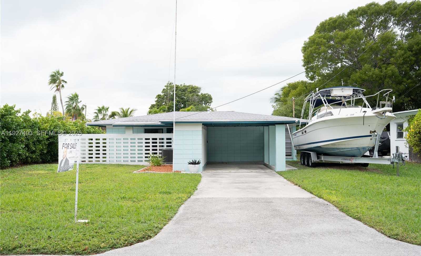 Small Image of 1403 GROUPER DR, Marathon Number 10