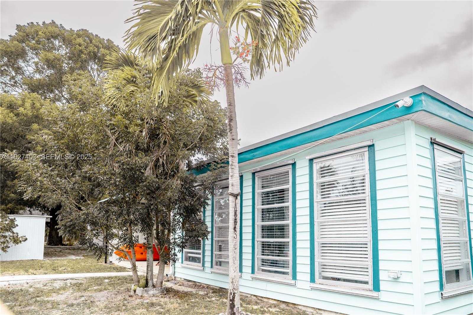 Small Image of 1403 GROUPER DR, Marathon Number 13