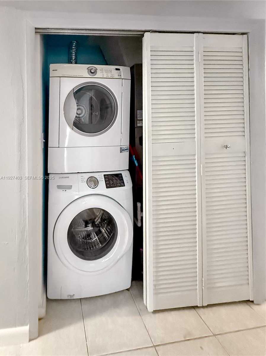 Small Image of 1403 GROUPER DR, Marathon Number 37