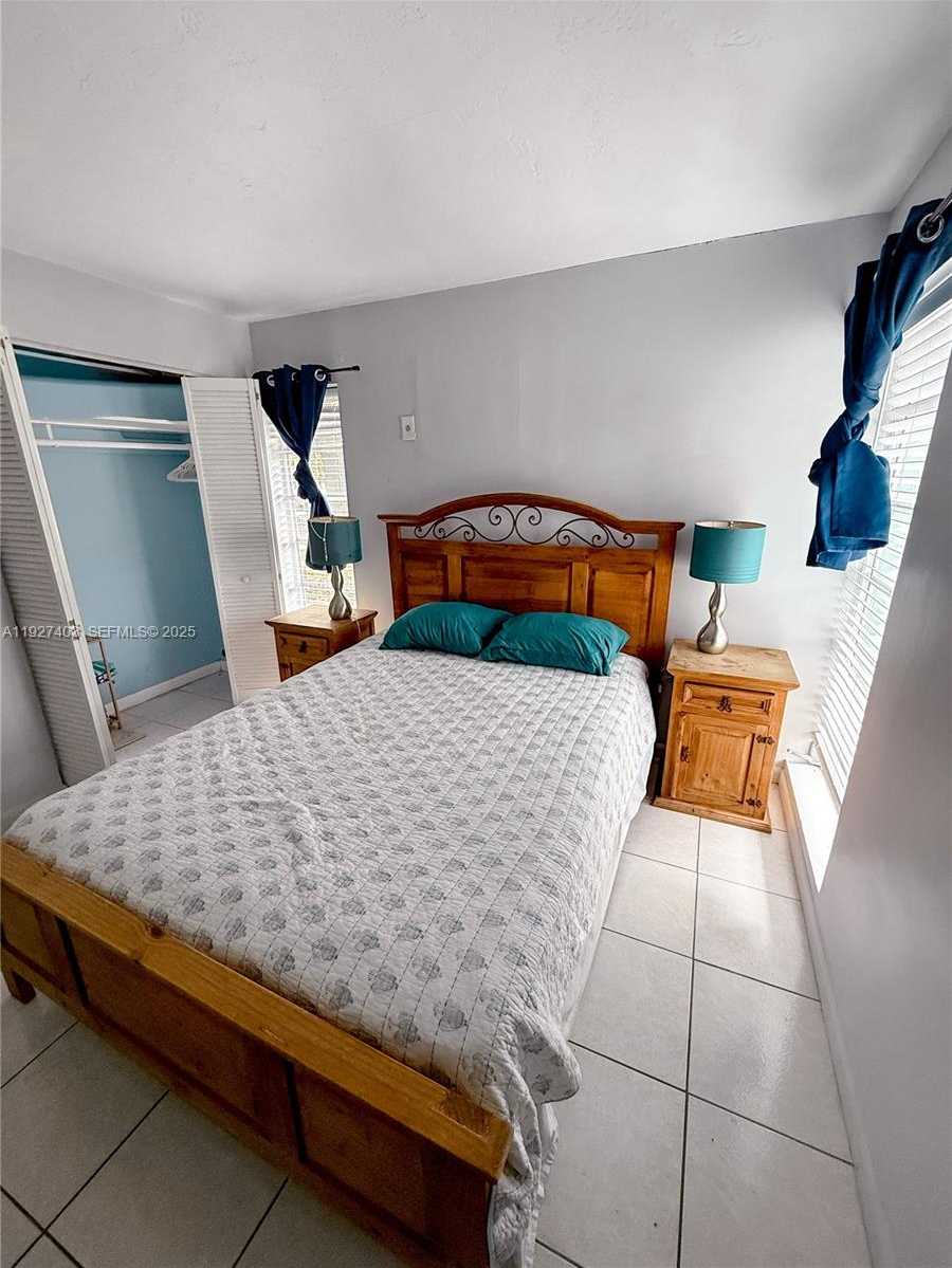 Small Image of 1403 GROUPER DR, Marathon Number 39