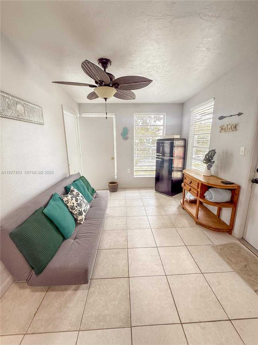 Small Image of 1403 GROUPER DR, Marathon Number 43