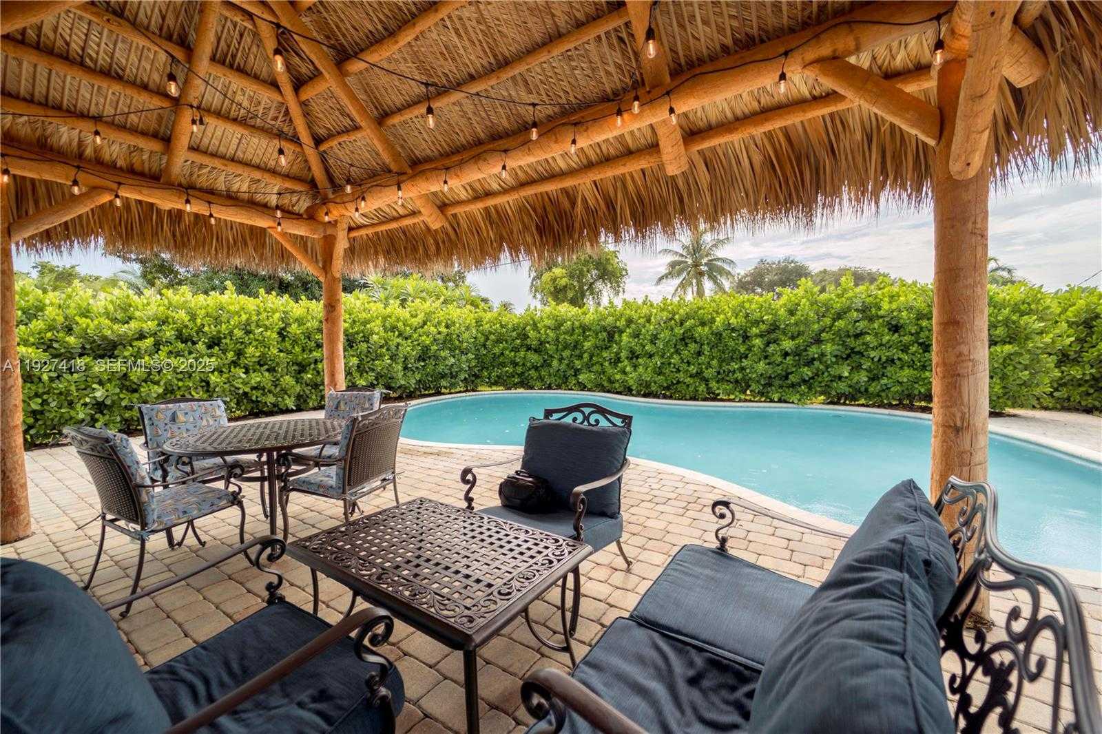 Small Image of 269 SOUTH EAST 8TH AVE, Deerfield Beach Number 2