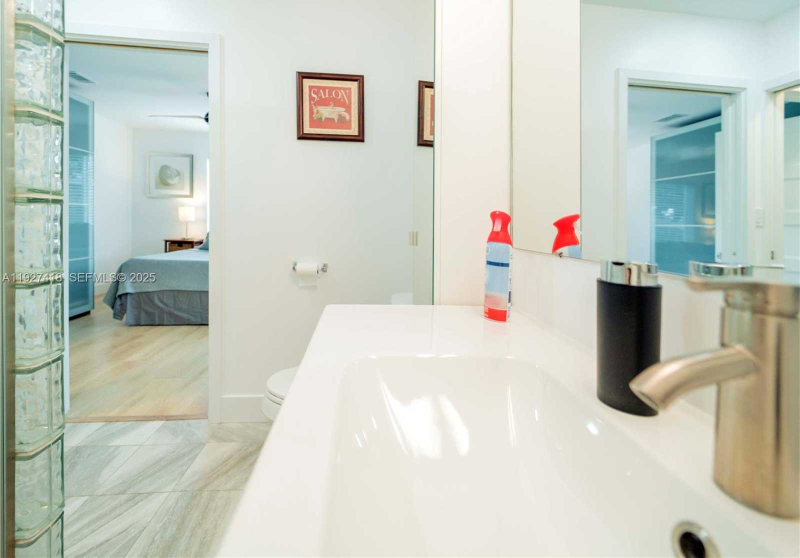 Small Image of 269 SOUTH EAST 8TH AVE, Deerfield Beach Number 8