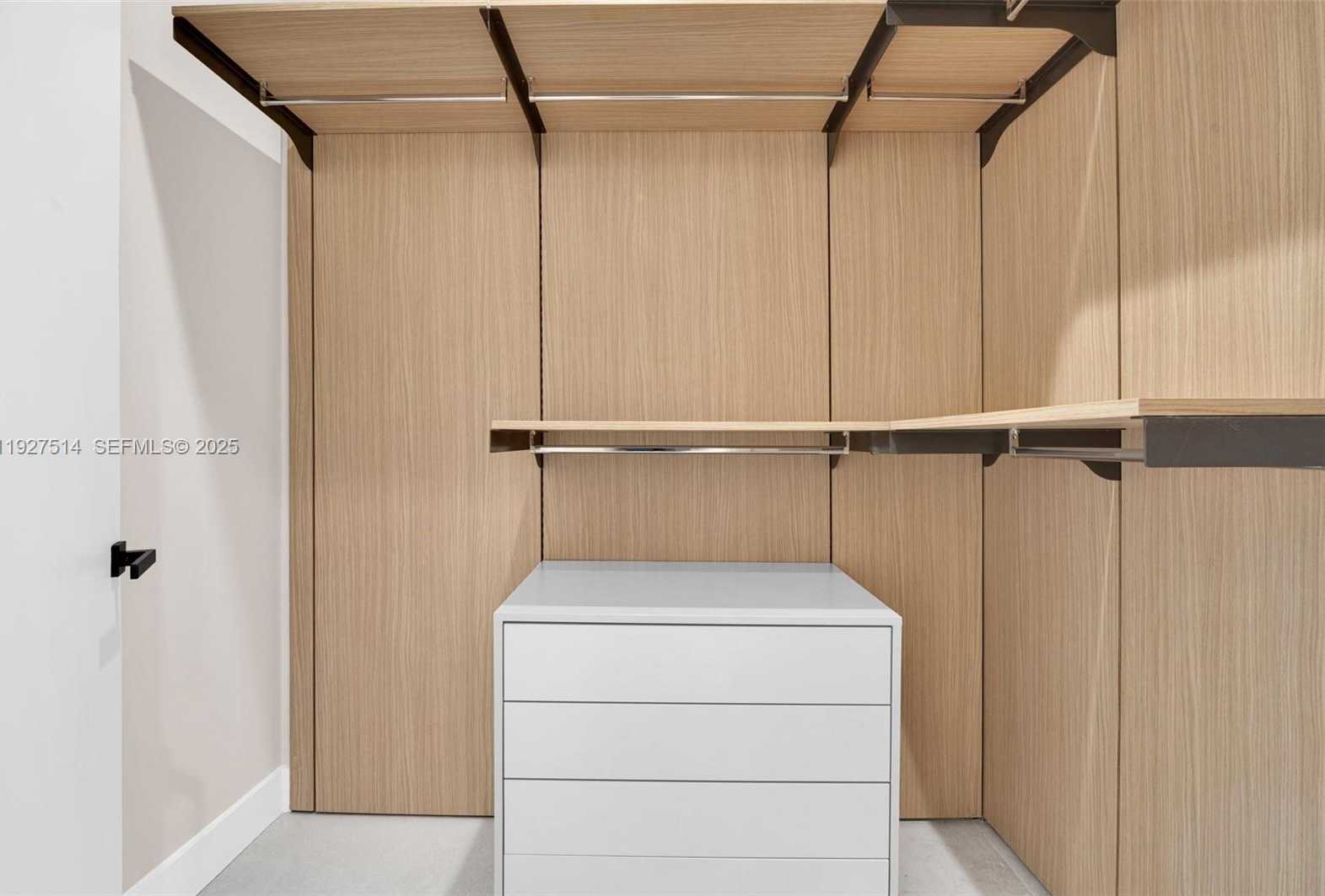 Small Image of 915 NORTH EAST 17TH TER, Fort Lauderdale Number 37