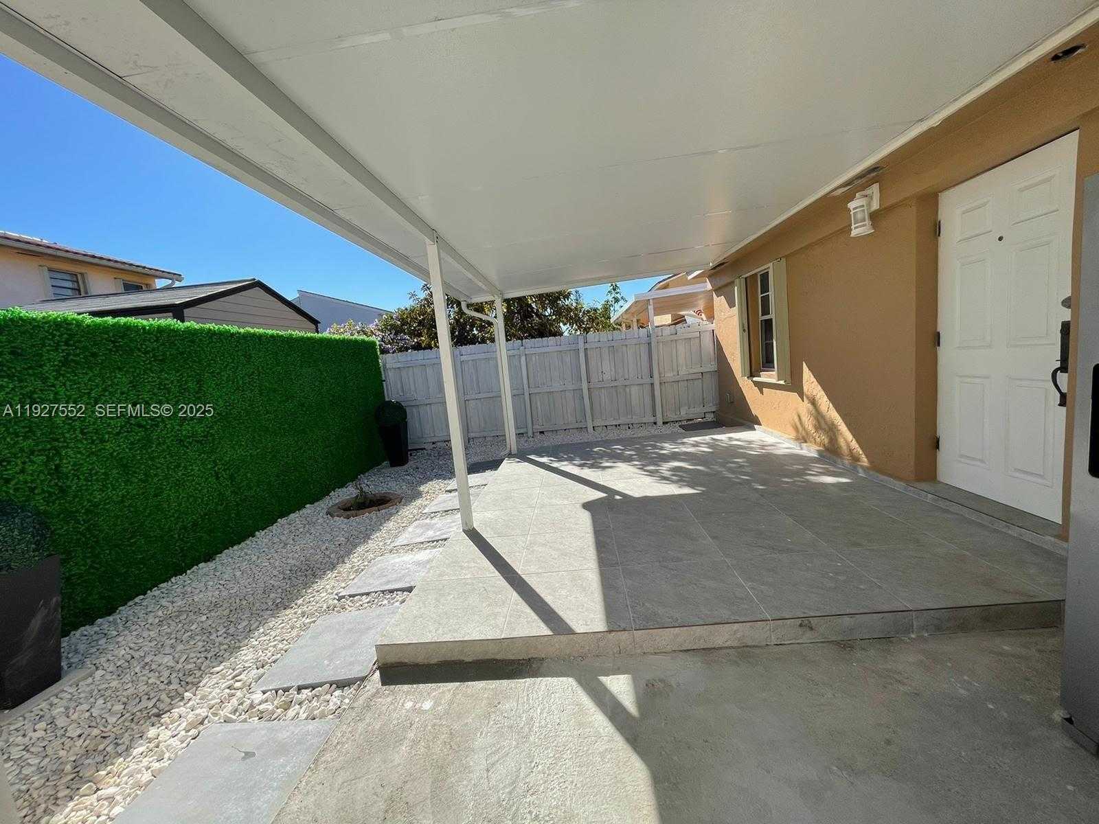 Small Image of 1017 SOUTH WEST 124TH CT, Miami Number 16