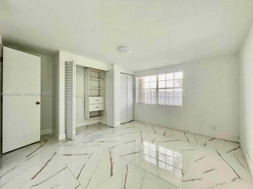 Small Image of 1017 SOUTH WEST 124TH CT, Miami Number 17