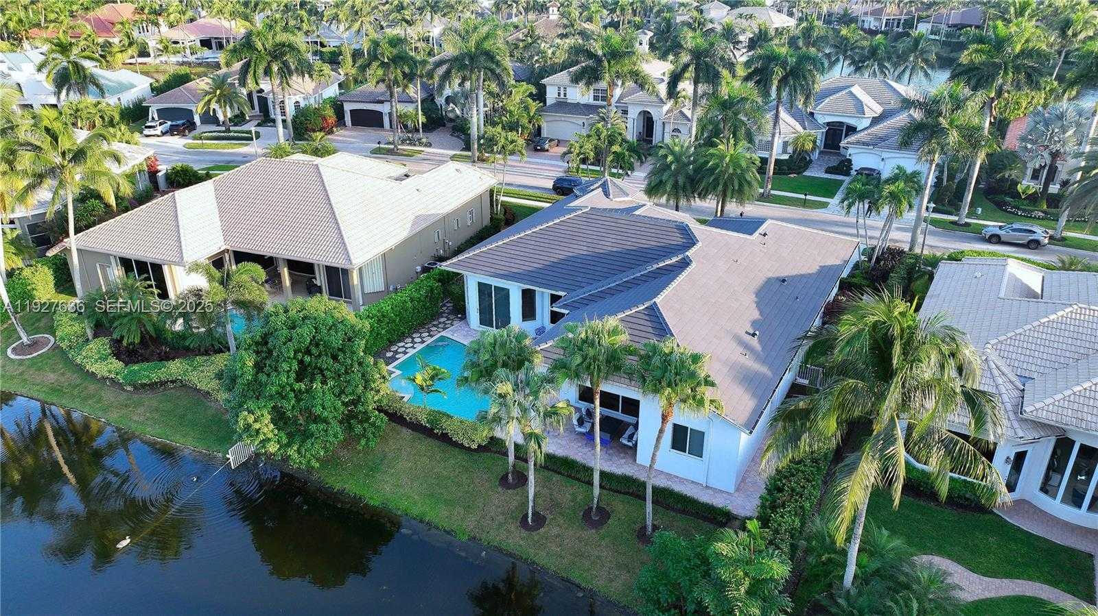 Small Image of 10921 HAWKS VISTA ST, Plantation Number 2