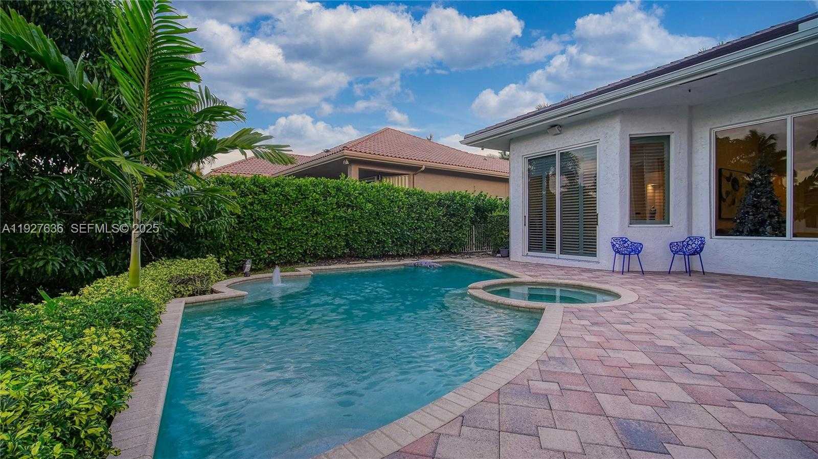 Small Image of 10921 HAWKS VISTA ST, Plantation Number 28