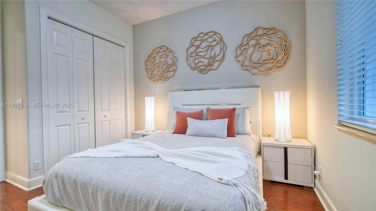 Small Image of 10921 HAWKS VISTA ST, Plantation Number 35