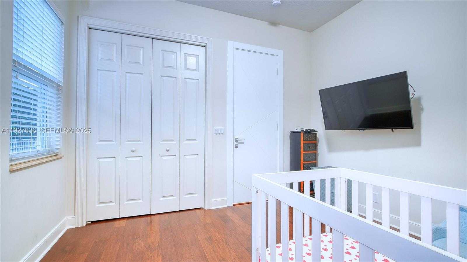 Small Image of 10921 HAWKS VISTA ST, Plantation Number 39