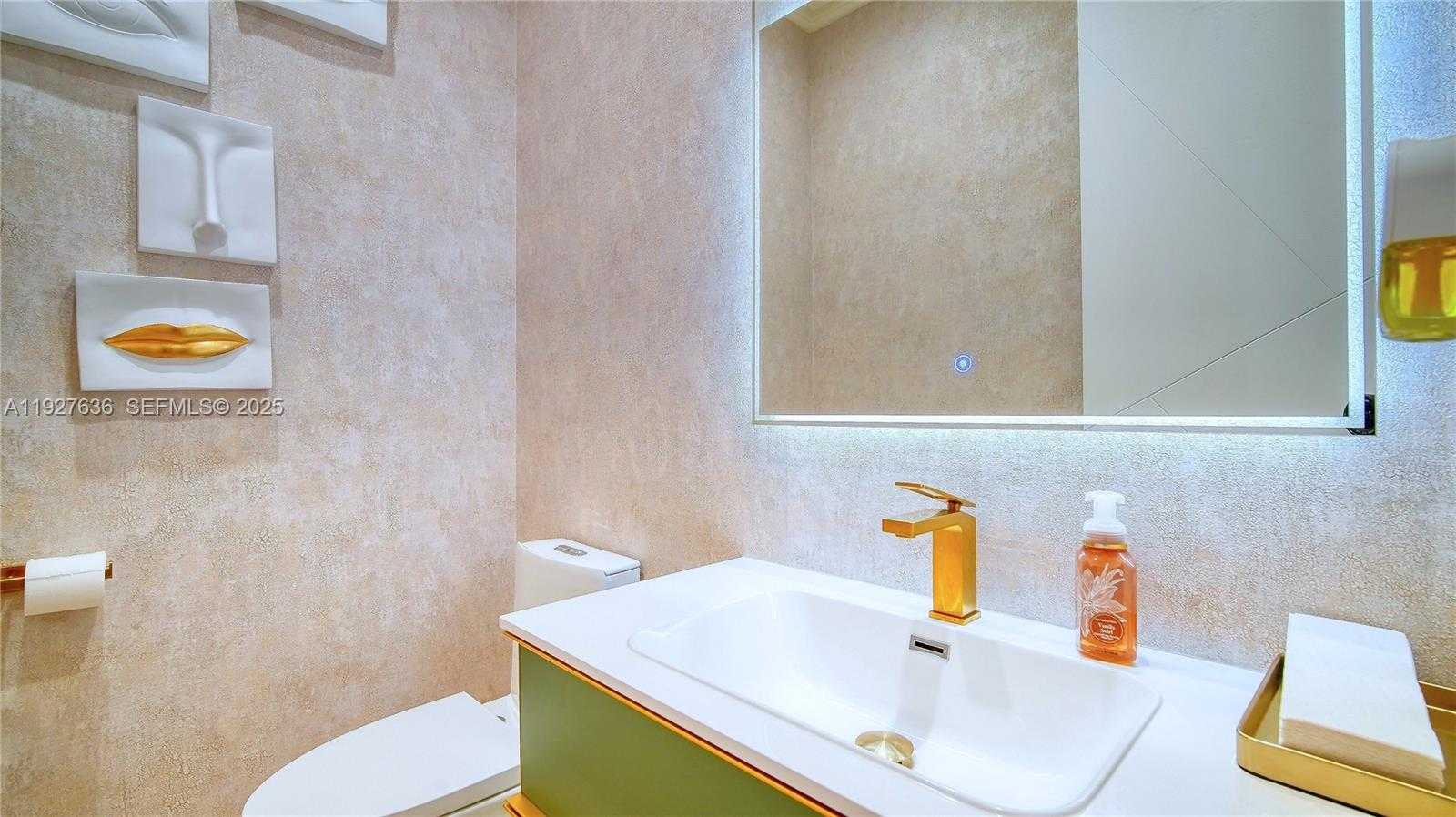 Small Image of 10921 HAWKS VISTA ST, Plantation Number 40